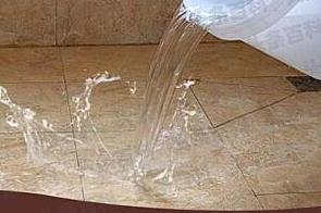 温宿漏水维修 免砸砖防水材料该如何施工